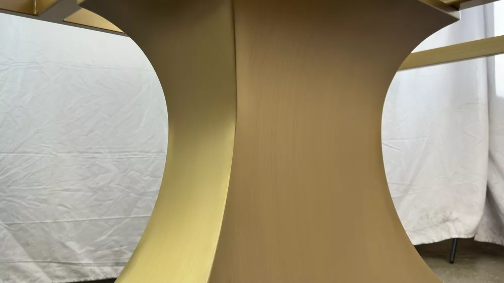 Стильное подстолье для большого стола из нержавеющей стали Стильное подстолье для большого стола из нержавеющей стали