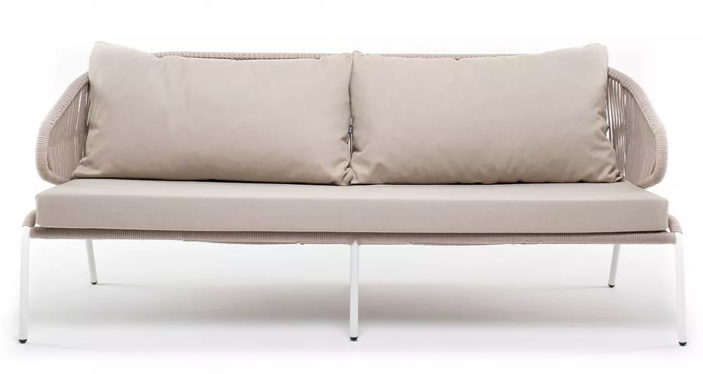 Бежевый плетеный диван на алюминиевом каркасе Бежевый плетеный диван на алюминиевом каркасе