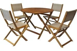       4 