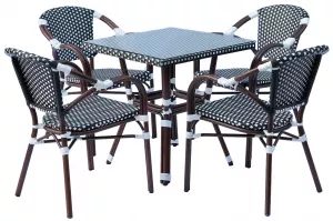 ��������� ������ �������� ��� ���� �� 4 �������, �����-�����