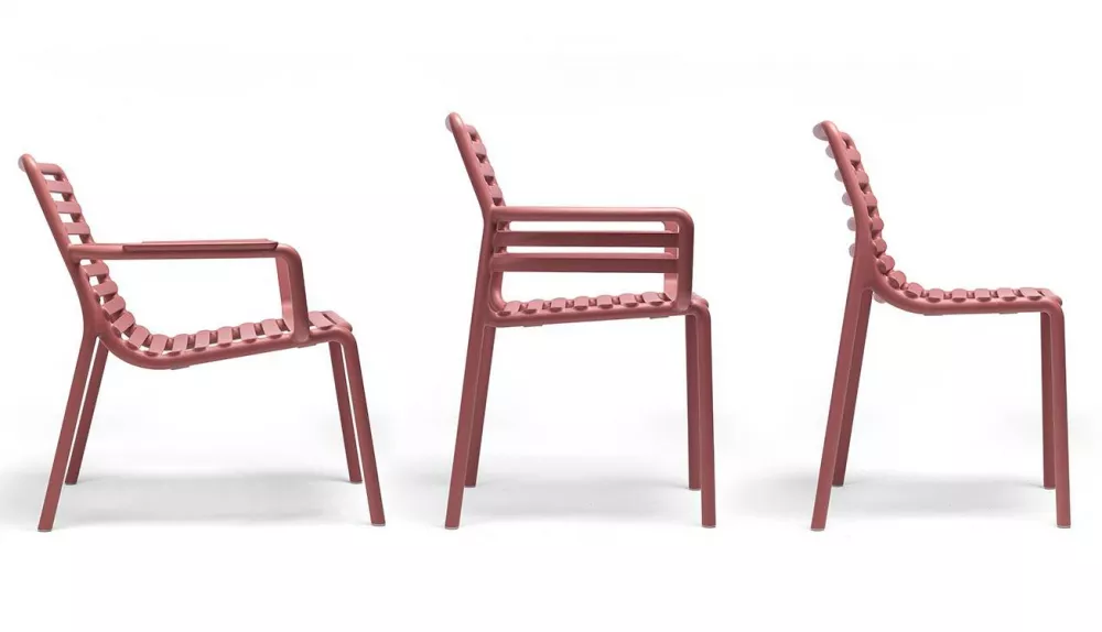 Кресло пластиковое цвет марсала Италия купить Кресло пластиковое цвет марсала Италия купить