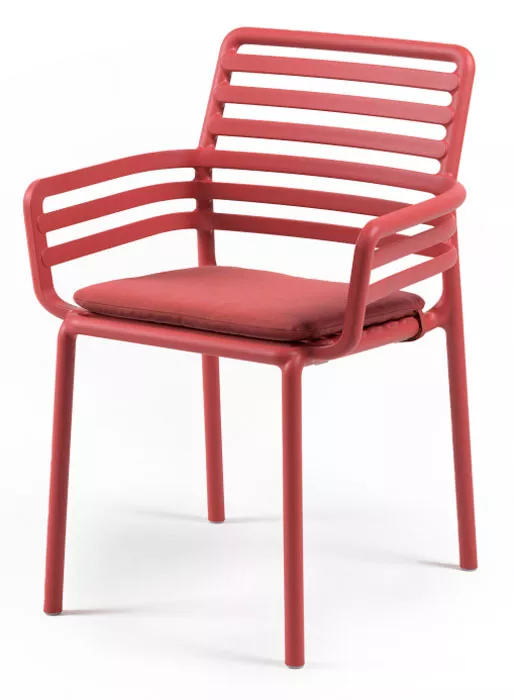 Кресло пластиковое цвет марсала Италия купить Кресло пластиковое цвет марсала Италия купить