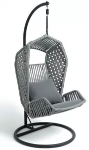 Максимальный комфорт: подвесное кресло с искусственным ротангом
