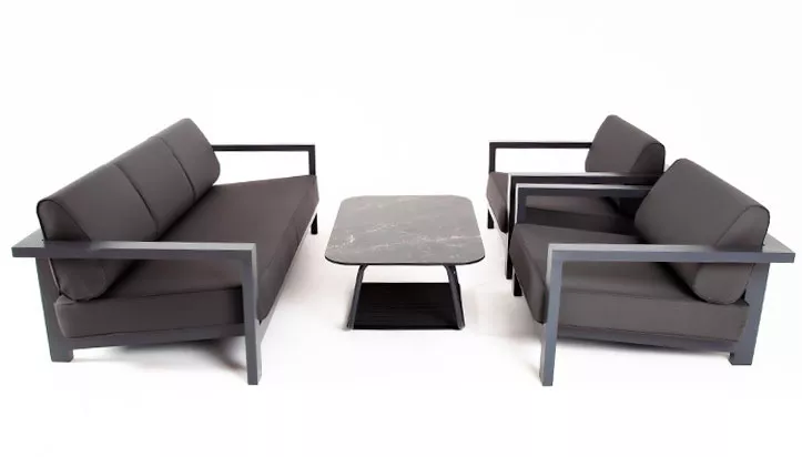 Лаунж-зона из алюминия со столиком из HPL Лаунж-зона из алюминия со столиком из HPL