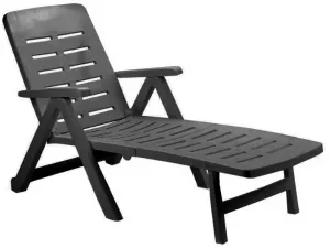 Садовый плетеный лежак из искусственного ротанга для дачи